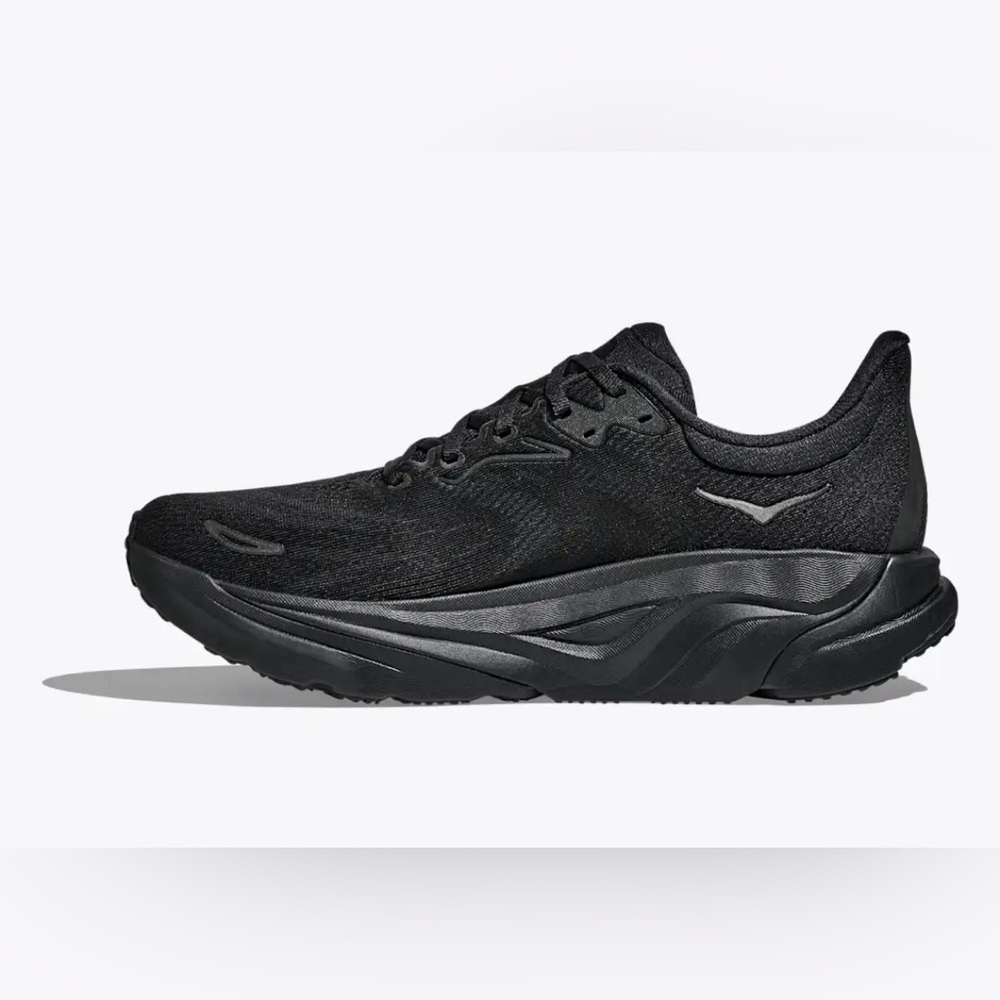HOKA Arahi 8 women 
Best seller NEW Sz 8.5 D
COLOR: Black / Black - Picture 6 of 16